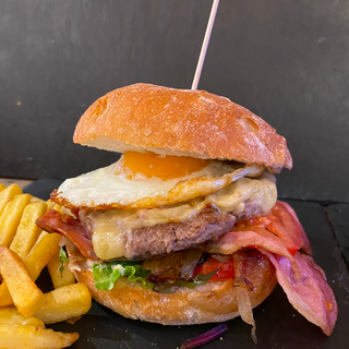 Clasico Café Burger
