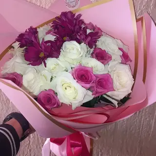 Bouquet de 18roses mélange 