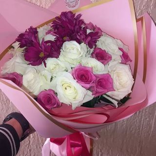 Bouquet de 18roses mélange 