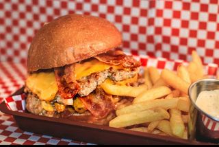 Burger Oklahoma Triple Smash