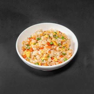 Riso Cantonese + Xiaolongbao 6 pezzi + Bevanda