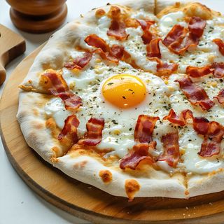 Пица Карбонара