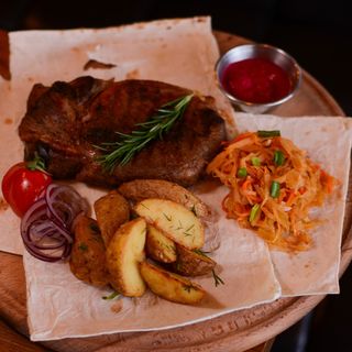 Стейк свинний ошийок