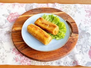 z pieczarkami i mieszanką serów (Półtorej porcji 3 sztuki)