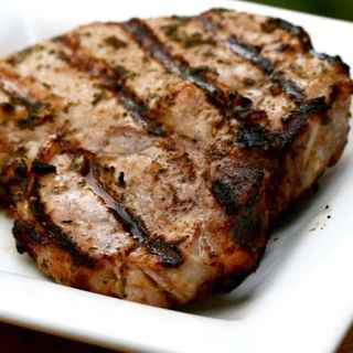 Cotlet de porc la gratar