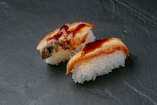 6.Nigiri De Anguila (2 Pzs.)