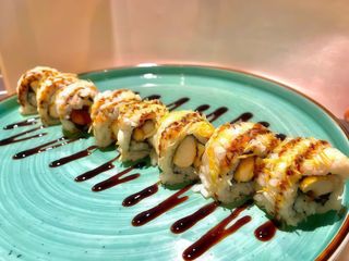 Chicken Philadelphia rools