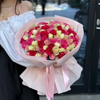 Букет "101 Роза Ассорти"