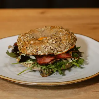 Bagel Cogumelos e Brie