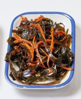 Из морской капусты Д