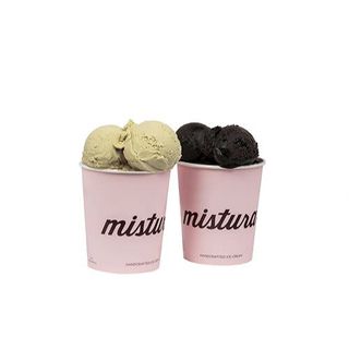 2 Tarrinas de 500ml: chocolate vegano y pistacho