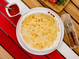 Focaccia cu parmezan