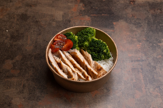 Chicken & Broccoli Clean Bowl 470 g