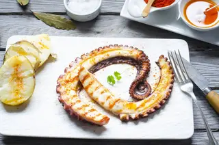 Pata De Pulpo A La Brasa