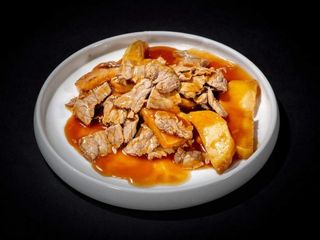 Manzo saltato con patate