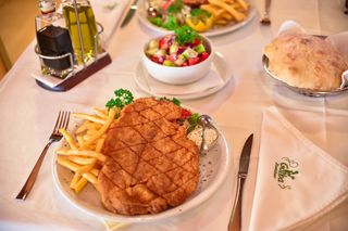 Mala bečka šnicla pileća