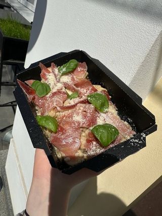 Галушки з хамоном та пармезаном