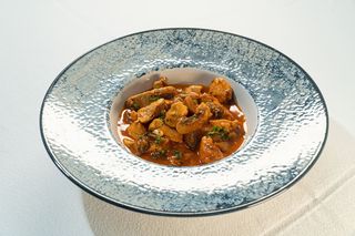 Pollo Con Champiñones
