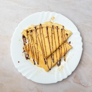 Slatka palačinka sa Nutellom i jagodom