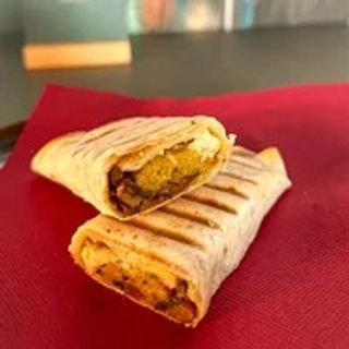 Wrap con arrosto di pollo, parmigiana e maionese