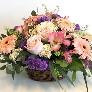 Canastilla Flores Tonos Rosaceos