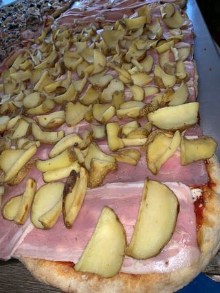 Pomodoro, mozzarella, pancetta e doppio patate al forno