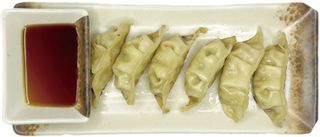 28. Gyoza De Pollo Plancha
