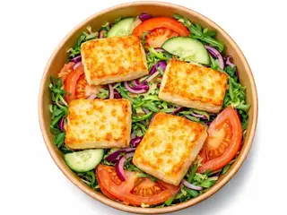 Salatka Halloumi