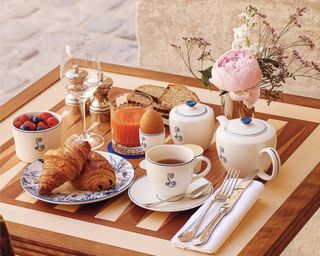 Petit Déjeuner Parisien
