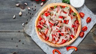 Pizza Crudo con rucola Ø32cm