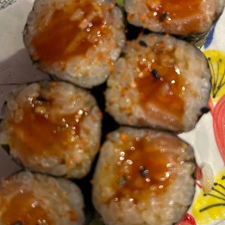 18  rollo  de  salmón  picante