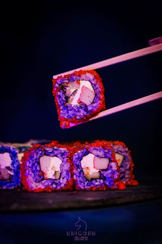 California w kawiorze 8szt.