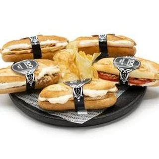 Rueda montaditos Essenciais