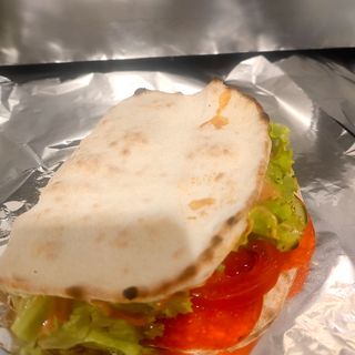 Sendvič kulen i sir