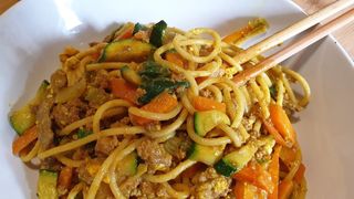 Spaghetti saltati con verdure