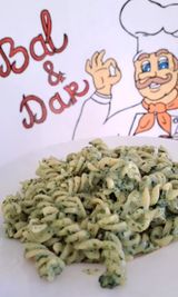 Pasta u umaku od spanaća