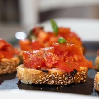 Bruschetta romana