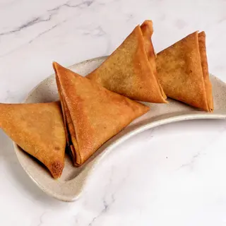 Samosa de Frango 4 Unidades