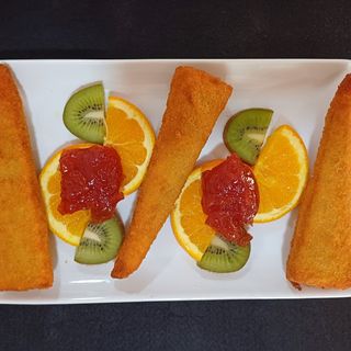 Camembers frito ( confitura tomate)