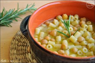 Pasta ceci e rosmarino 