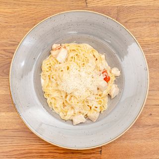 Tagliatelle con pollo