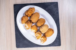 Lote De Croquetas Marinas 9 Uds.