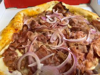 Cinque Carni Gurmand (cu margini implute cu mozzarella) Ø32cm Napoletana