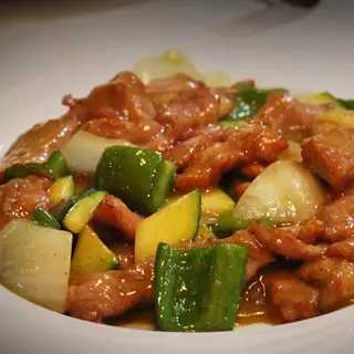 51. Ternera Con Salsa De Curry