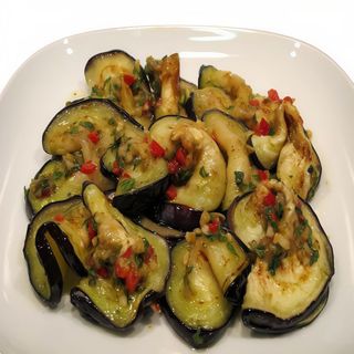 Berenjena Salteada