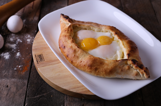 Աջարական խաչապուրի 2 ձու