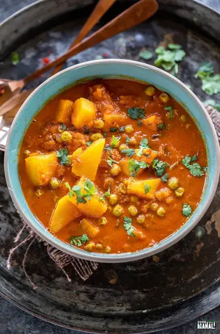 Allu mattar masala