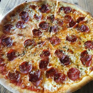 Pizza Pepperoni