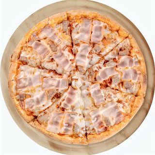 Pizza Americana średnia