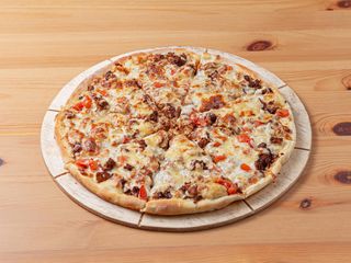 Пицца с курицей (30см) (600г)